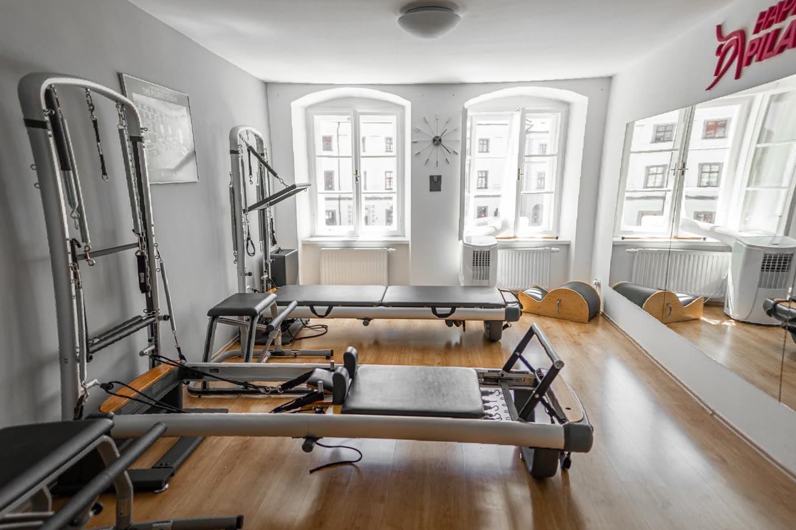 Interiér pilates studia Happy Life v Hradci Králové — záběr 11